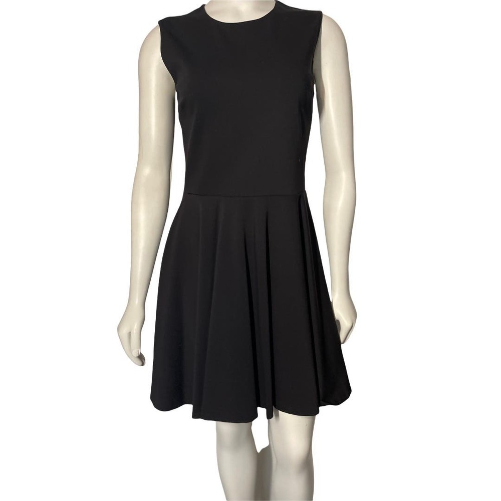 Diane Von Furstenberg  black sleeveless dress 4, resortwear,‎ quiet luxury